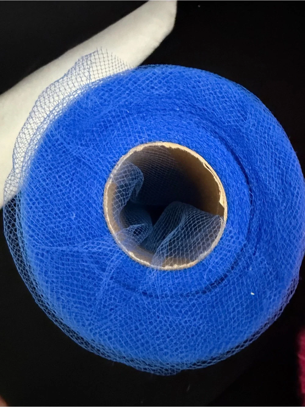 Bright Pink Yarn & Royal Blue Tulle Roll - Party Craft Bundle